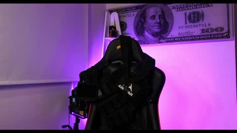 Darius Phoenix  online show from 02-13-25, 07:03