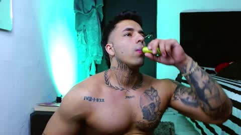 Darius Phoenix  online show from 11-06-25, 07:26