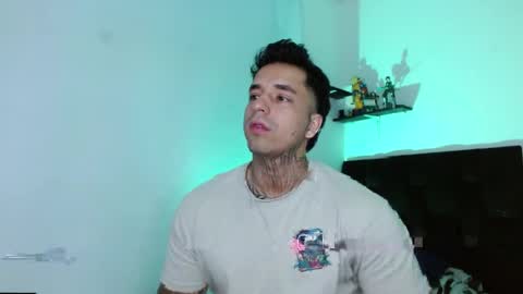 Darius Phoenix  online show from 04-06-26, 07:15