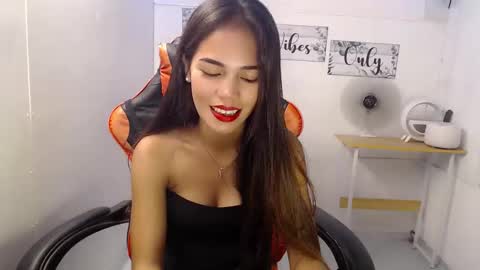 dark_angel143 online show from 03-04-25, 07:30