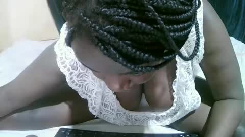 Snapshot of dark_anggel chatting on 09-29-25, 10:42 dark_anggel online show from 09-29-25, 10:42