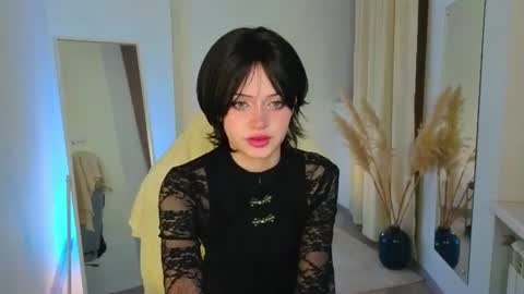 Snapshot of dark_diva chatting on 07-09-26, 09:08 Diva online show from 07-09-26, 09:08