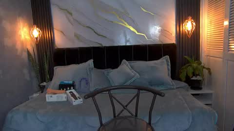 Snapshot of dark_dominika chatting on 05-13-26, 01:08 dark_dominika online show from 05-13-26, 01:08