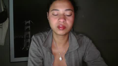 Snapshot of dark_enchantress_ chatting on 07-29-26, 02:21 Sofia online show from 07-29-26, 02:21