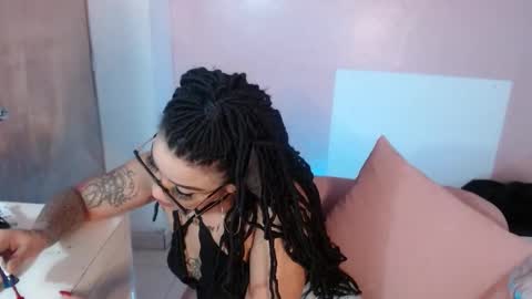 dark_flama online show from 03-14-26, 12:17