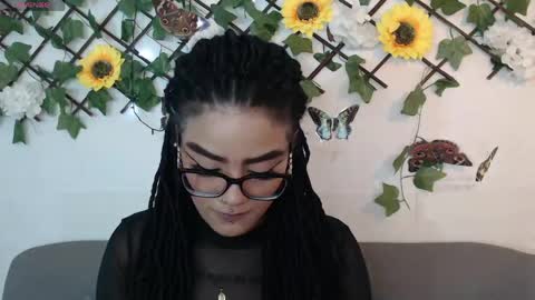 dark_flama online show from 05-02-26, 12:26