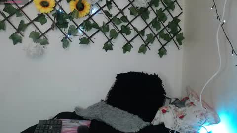 dark_flama online show from 05-15-26, 10:50
