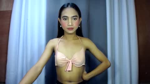 LIANNA online show from 04-10-26, 02:39