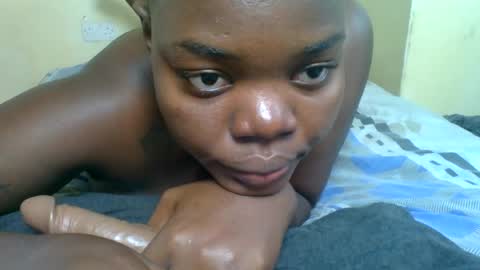 Snapshot of dark_juicy chatting on 07-28-26, 12:48 dark_juicy online show from 07-28-26, 12:48