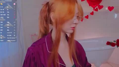 Lola online show from 02-19-26, 01:56