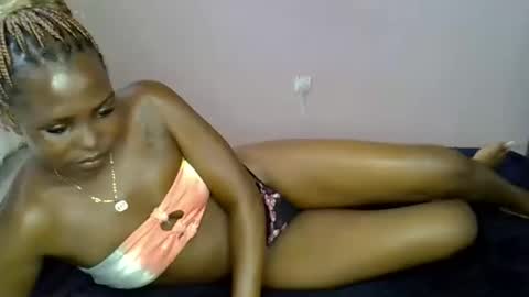 dark_petite_ online show from 04-03-26, 08:45