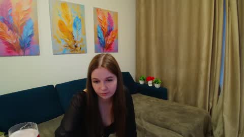 Snapshot of dark_pulse chatting on 07-06-26, 06:10 Evelin online show from 07-06-26, 06:10