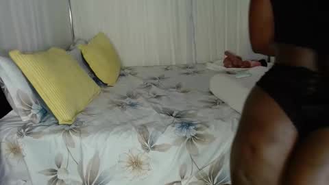 Snapshot of dark_qween chatting on 05-07-26, 02:44 dark_qween online show from 05-07-26, 02:44