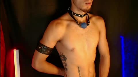 Snapshot of dark_rosse1 chatting on 05-12-26, 03:14 rosse online show from 05-12-26, 03:14