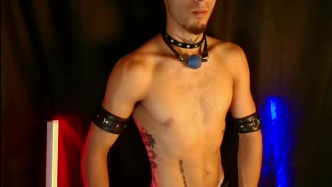 Snapshot of dark_rosse1 chatting on 05-20-26, 03:02 rosse online show from 05-20-26, 03:02
