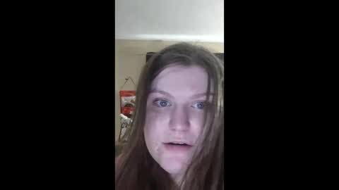 Snapshot of darkangelbby chatting on 10-25-25, 06:35 darkangelbby online show from 10-25-25, 06:35