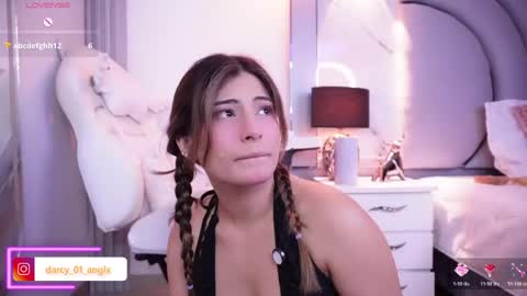 Snapshot of darkangelx_ chatting on 04-25-26, 11:13 Angel Darcy online show from 04-25-26, 11:13