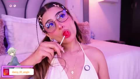 Snapshot of darkangelx_ chatting on 05-29-26, 11:47 Angel Darcy online show from 05-29-26, 11:47