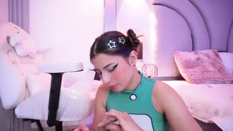 Snapshot of darkangelx_ chatting on 06-16-26, 11:29 Angel Darcy online show from 06-16-26, 11:29