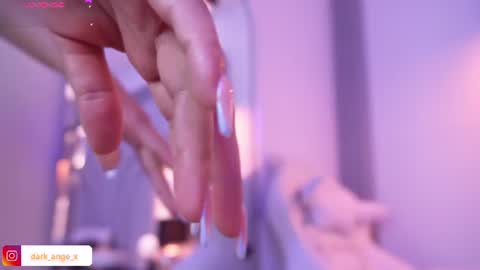 Snapshot of darkangelx_ chatting on 07-02-26, 11:33 Angel Darcy online show from 07-02-26, 11:33