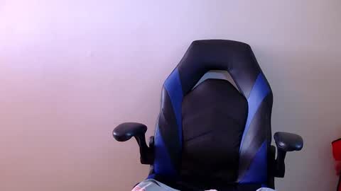 Snapshot of darkkras chatting on 01-24-25, 06:56 Darkkras online show from 01-24-25, 06:56