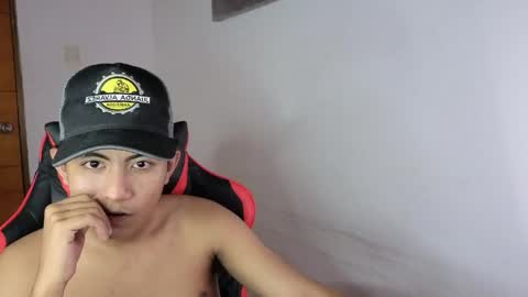 darknigthx online show from 04-20-26, 01:52