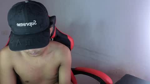 darknigthx online show from 04-21-26, 01:18