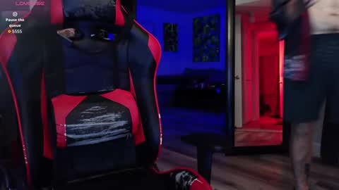 Snapshot of darksideofjay chatting on 09-22-25, 04:36 DarkSideofJay online show from 09-22-25, 04:36