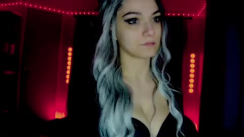 roseredgoddess online show from 04-21-26, 02:48