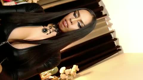 HAPPY BIRTHDAY MISTRESS MADRIANA online show from 02-28-25, 06:43