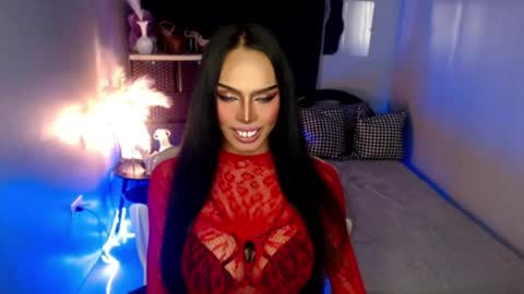 Snapshot of darksoul_mistress chatting on 05-31-26, 10:44 HAPPY BIRTHDAY MISTRESS MADRIANA online show from 05-31-26, 10:44