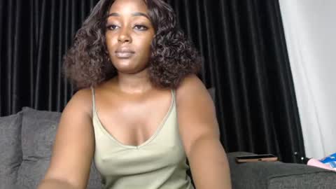 darktanqueen online show from 06-13-26, 03:37