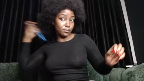 darktanqueen online show from 07-04-26, 03:45