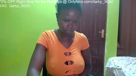 Snapshot of darky_36dd chatting on 04-28-26, 03:39 exclusive sexual content -- IGTwitterX darky 32dd online show from 04-28-26, 03:39