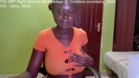 Snapshot of darky_36dd chatting on 05-29-26, 02:42 exclusive sexual content -- IGTwitterX darky 32dd online show from 05-29-26, 02:42
