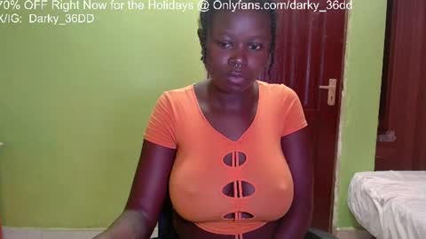 Snapshot of darky_36dd chatting on 06-10-26, 05:28 exclusive sexual content -- IGTwitterX darky 32dd online show from 06-10-26, 05:28