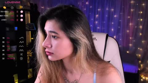 Belle online show from 12-06-24, 03:52