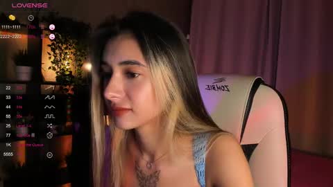 Belle online show from 09-20-25, 04:02