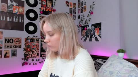 lina online show from 01-21-25, 08:32