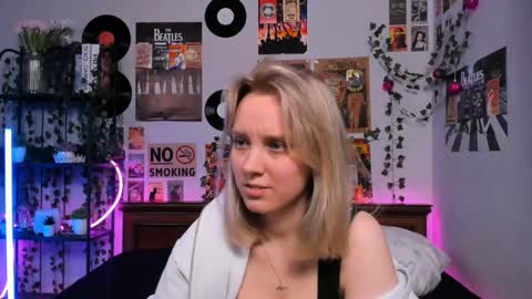 lina online show from 03-05-25, 02:46