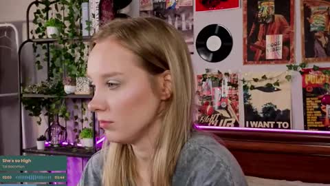 lina online show from 10-05-25, 09:13