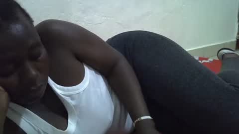 darling_ella online show from 04-09-26, 08:09