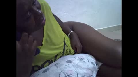 darling_ella online show from 04-22-26, 07:59