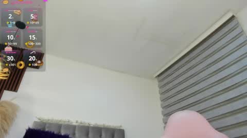 Snapshot of darling_spoiled chatting on 05-27-26, 10:12 darling online show from 05-27-26, 10:12