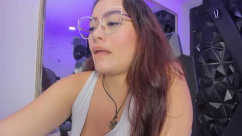 Darling online show from 04-22-26, 03:13