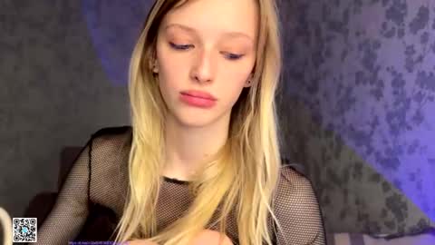 D online show from 11-08-25, 08:40