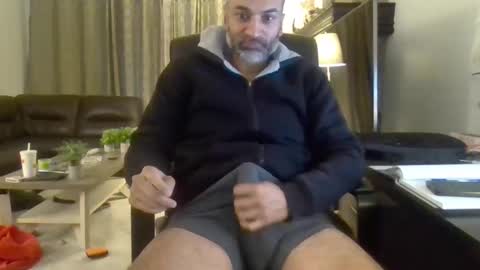 darryl43321 online show from 01-12-26, 05:29