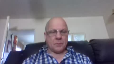 Snapshot of darts1980 chatting on 07-25-26, 09:29 darts1980 online show from 07-25-26, 09:29