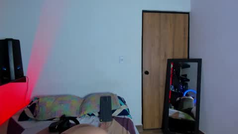 Snapshot of darwin_ggh chatting on 03-11-26, 09:32 darwin_ggh online show from 03-11-26, 09:32