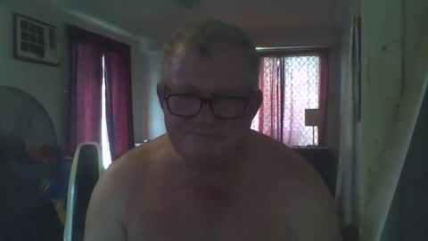 Snapshot of darwincock chatting on 01-10-25, 06:09 darwincock online show from 01-10-25, 06:09